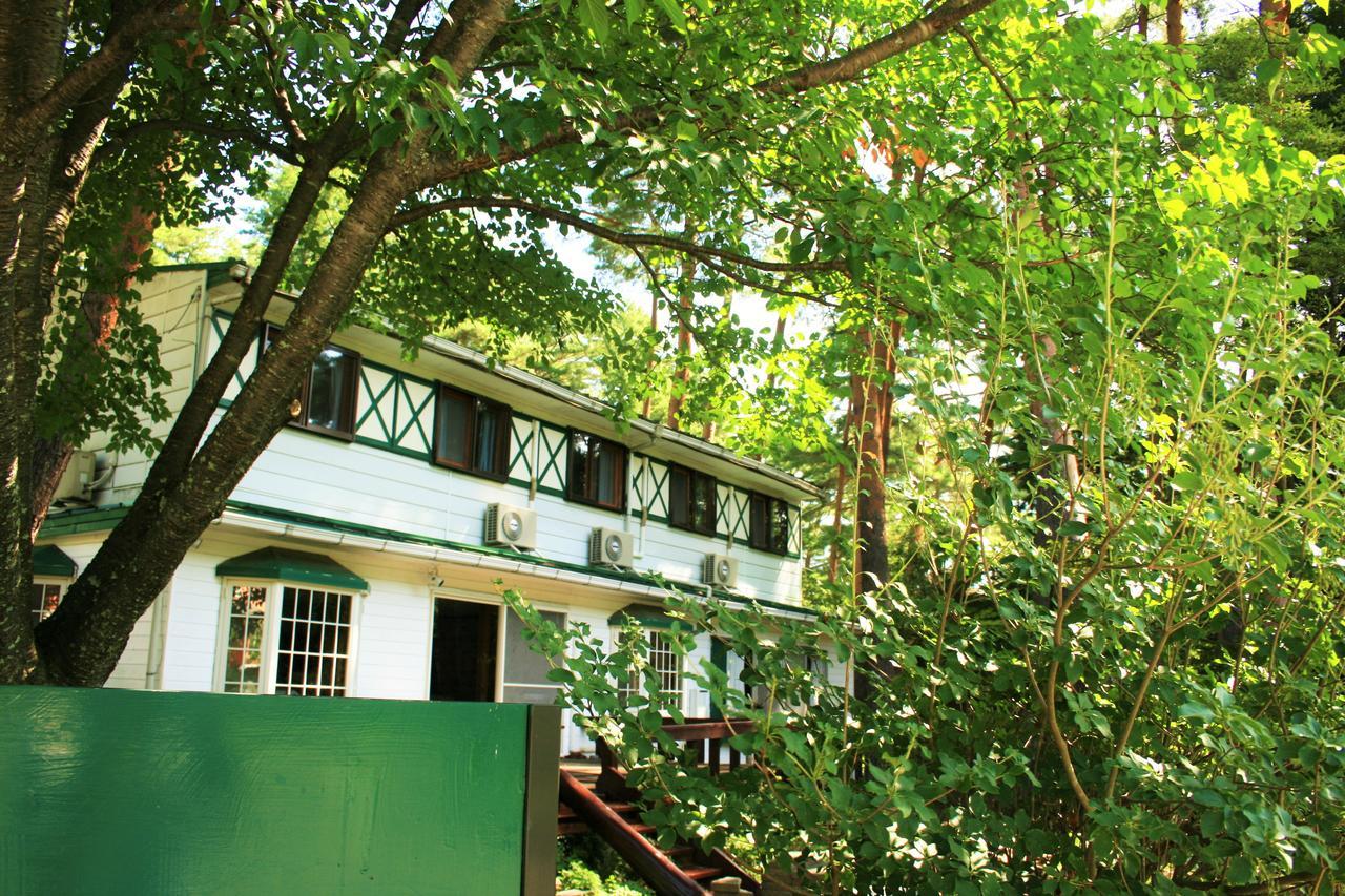 Hostel E-Joy Fudžikawagučiko Exteriér fotografie