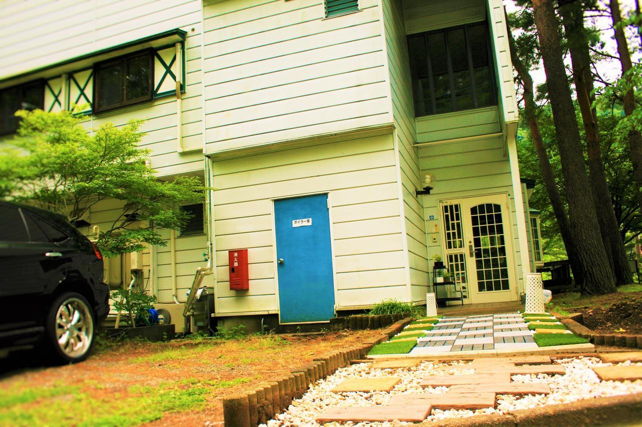 Hostel E-Joy Fudžikawagučiko Exteriér fotografie